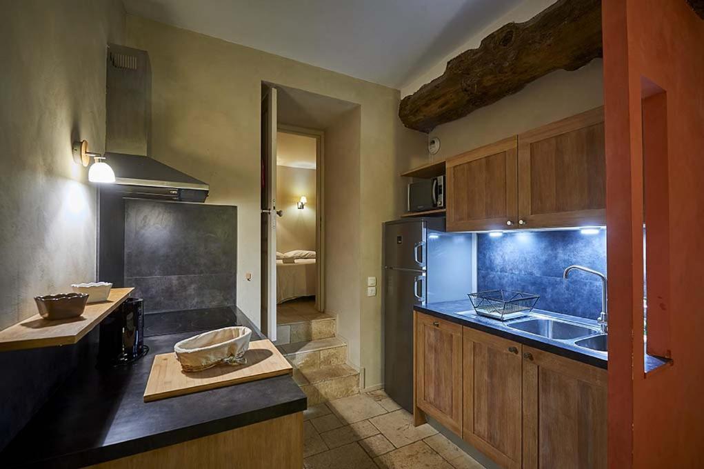 Gite Le Logis - Manoir Le Plessix Madeuc Corseul Dış mekan fotoğraf
