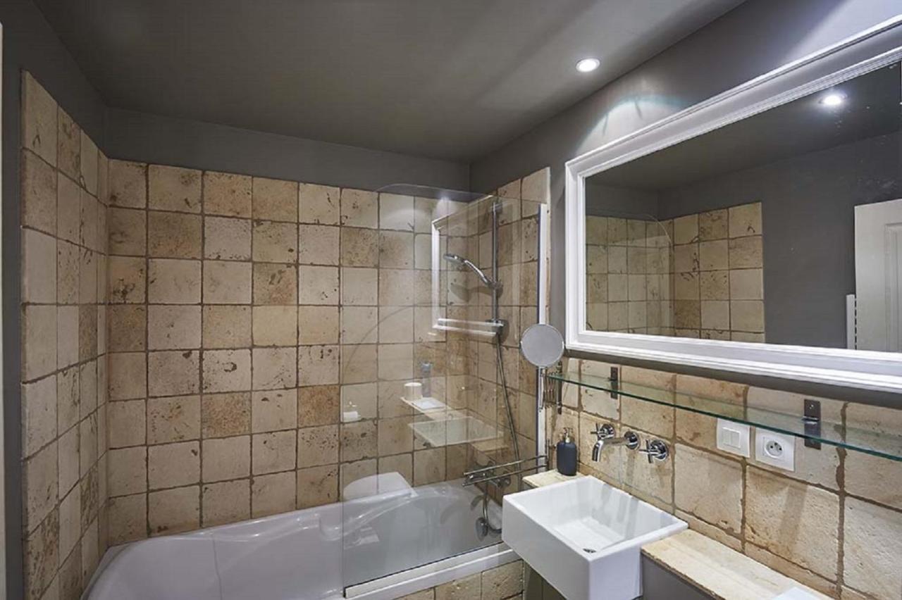 Gite Le Logis - Manoir Le Plessix Madeuc Corseul Dış mekan fotoğraf